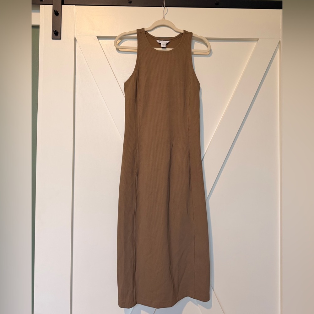 Athleta dark Tan Dress